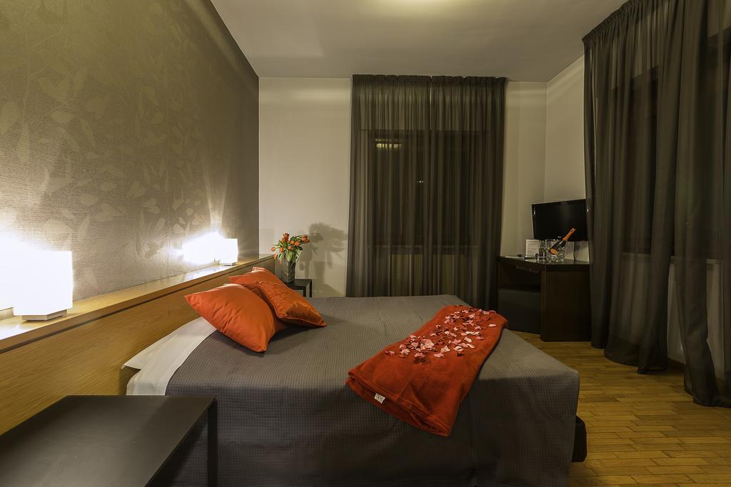 Capo Horn Hotel Darfo Boario Terme Luaran gambar